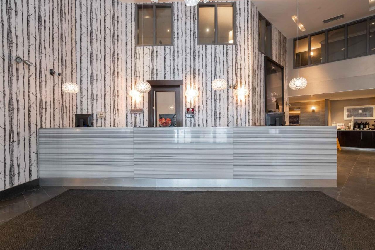 Sandman Signature Edmonton South Hotel מראה חיצוני תמונה