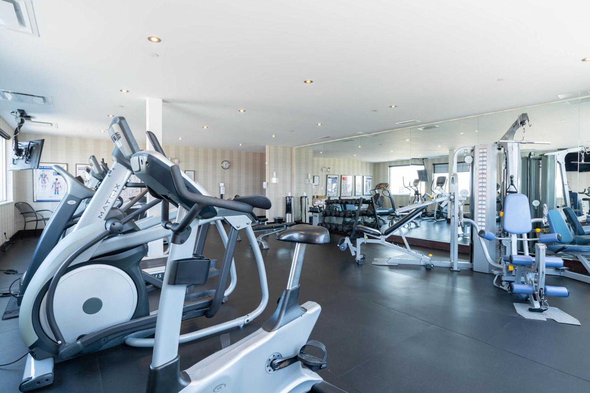 Sandman Signature Edmonton South Hotel מראה חיצוני תמונה